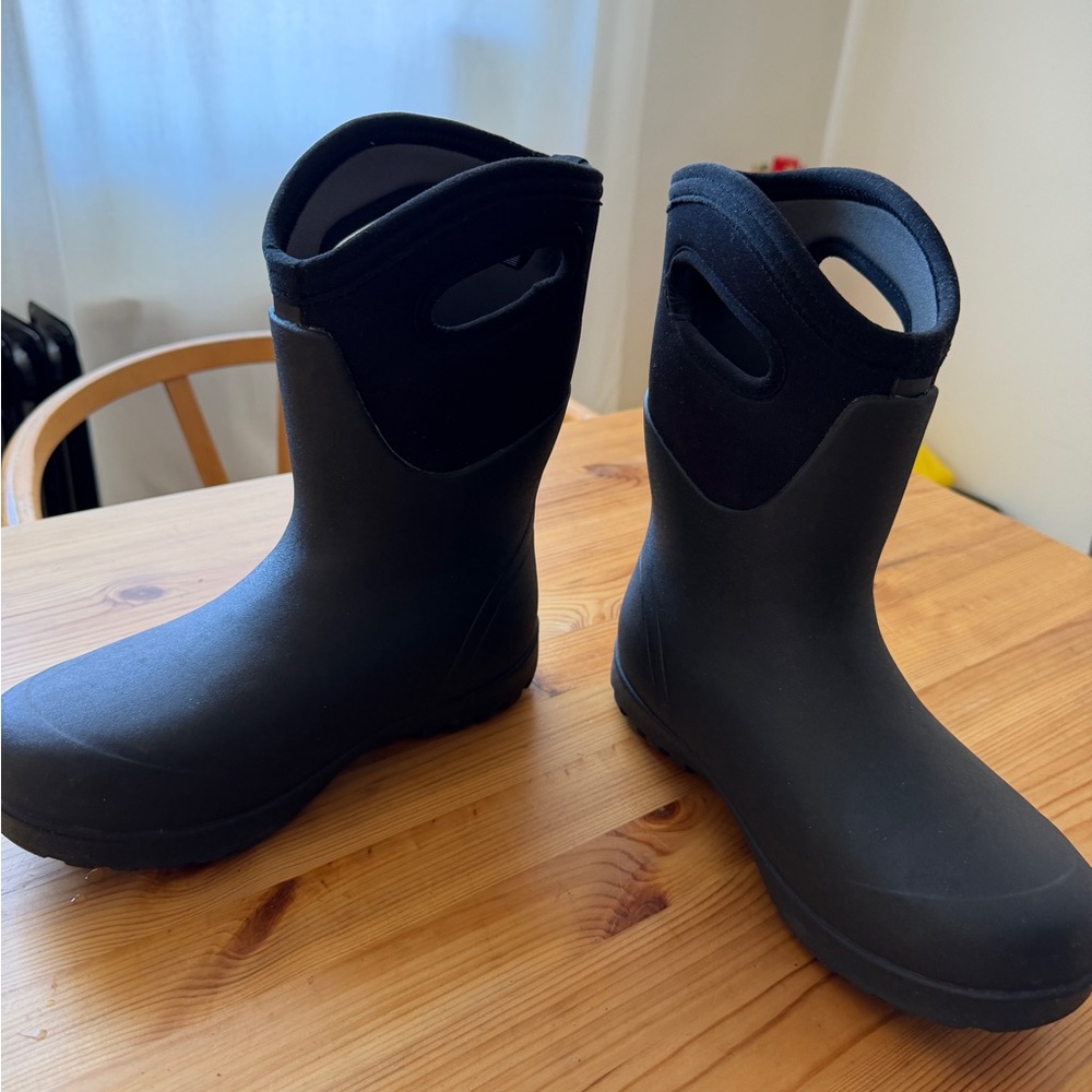 Bogs Neo Classic Mid Black Waterproof Snow Rain Boots - size 6 - Picture 6 of 13